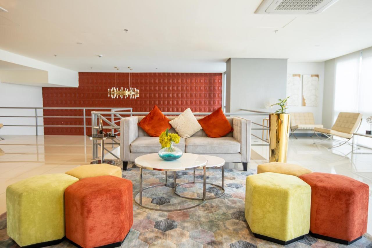 Modern 1Br In Uptown Bgc Aparthotel Taguig Exterior foto
